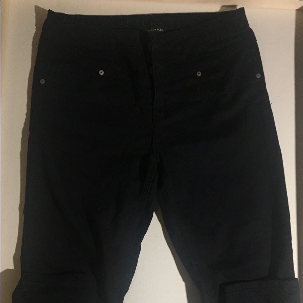 Black high waisted jeans